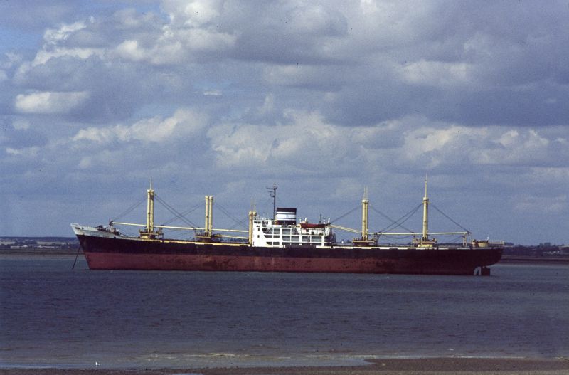 CAPTAIN JOHN laid up in the River Blackwater Date: 25 August 1985.